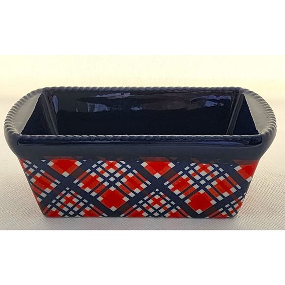 LOAF BAKING DISH-TEMP-TATIONS-Ceramic-Navy Blue & Red-Plaid-Holiday Theme-Small - Picture 1 of 8